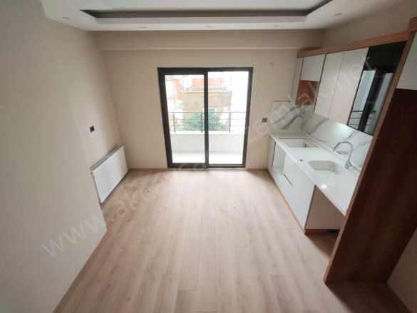 Edremit Turhanbey Mah Satılık Daire 1+1 Balkonlu
