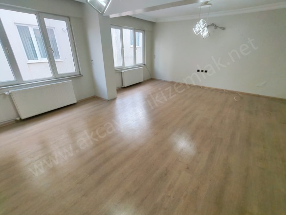 Camivasat Mah. Edremit Kiralık Daire |  2+1 Oda | 120M2 Aylık 18.000Tl | 1. Kat | Doğalgaz(Kombi) | 1 Banyo | 1 Yatak Odası Resim-4