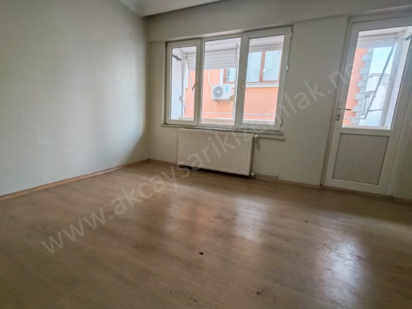 Camivasat Mah. Edremit Kiralık Daire |  2+1 Oda | 120M2 Aylık 18.000Tl | 1. Kat | Doğalgaz(Kombi) | 1 Banyo | 1 Yatak Odası Resim-5