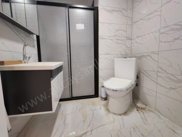 Darsofa Mah. Edremit Satılık Daire |  2+1 Oda | 95M2 3.750.000Tl | 1. Kat | Doğalgaz(Kombi) | 1 Banyo | 1 Yatak Odası Resim-5