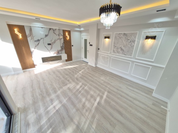 Altınkum Mah. Edremit Satılık Daire |  2+1 Oda | 110M2 4.525.000Tl  Krediye Uygun  | 3. Kat | Doğalgaz(Kombi) | 1 Banyo | 2 Yatak Odası Resim-3