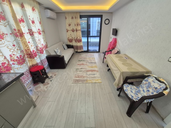 Akçay Mah. Edremit Satılık Daire |  1+1 Oda | 88M2 3.500.000Tl  Krediye Uygun  | 3. Kat | Doğalgaz(Kombi) | 1 Banyo | 1 Yatak Odası Resim-4