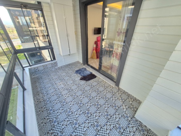 Akçay Mah. Edremit Satılık Daire |  1+1 Oda | 88M2 3.500.000Tl  Krediye Uygun  | 3. Kat | Doğalgaz(Kombi) | 1 Banyo | 1 Yatak Odası Resim-5