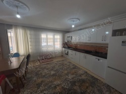 Edremit Cumhuriyet Mah. Satılık Daire 3+1 130 M2 | 4. Kat | Jeotermal | 1 Banyo | 2 Yatak Odası