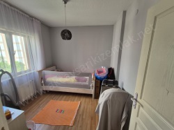 Edremit Atatürk Mah. Satılık Daire 2+1 85 M2 | 5. Kat | Doğalgaz(Kombi) | 1 Banyo | 1 Yatak Odası