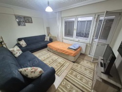 Edremit İkizçay Mah. Satılık Daire 2+1 100 M2 | Doğalgaz(Kombi) | 1 Banyo | 2 Yatak Odası