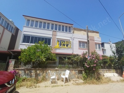 Sarıkızdan Güre De Denize 200Mtsatılık Müstakil Ev Jeotermalli Mustakil Edremit Mah