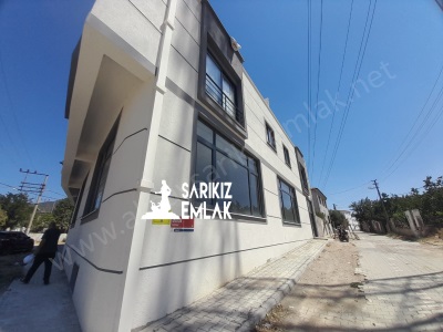 Sarıkızdan Kadıköy De 500 M2 Kurumsala Kiralık Dükkan İşyeri Edremit Mah