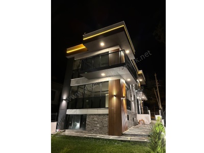 Çanakkale Güzelyalıda Panoramik Boğaz Manzaralı 5+1 Satılık Villa Merkez Güzelyalı Mah-Güzelyalı Köyü