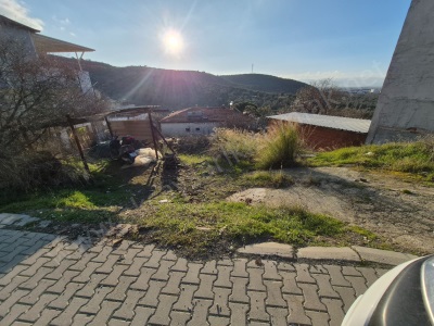 Satılık Arsa Edremit Yolören Mahallesinde Doğa Manzaralı 400 M² Mah