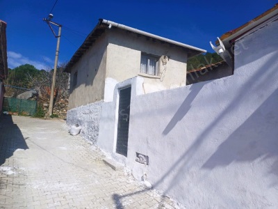 Edremit Sarıkızdan Havran Çamdibide 4 Odalı Müstakil Köy Evi 3+1 Satılık Ev Çamdibi Mah