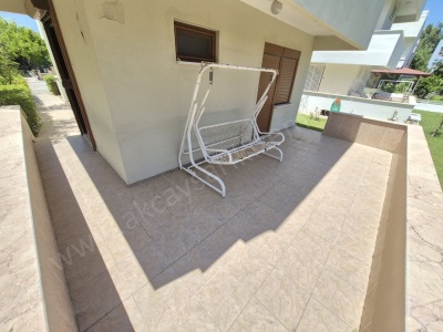 Akçay Sarıkızdan Gürede Denize 100 Mt Satılık Villa Müstakil 3+1 Edremit Güre Mah