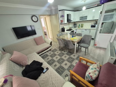 !!!! Acil Satılık Daire !!! Akçay Sarıkızdan Denize 300 Mt Müstakil Bahçeli Açık Mutfaklı 2+2 Edremit Altınkum Mah