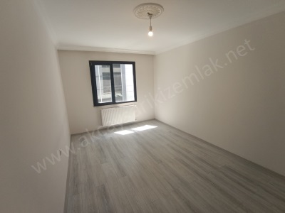 Akçay Sarıkızdan Akçayda Full Kredili Denize Yakın Güzel Konumda 2+1 Lüks Satılık Daire Edremit Mah