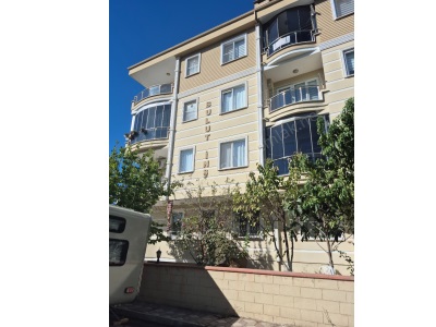 Akçayda Satılık Daire 2+1 – 85 M² Doğalgazlı Masrafsız Denize Yakın Edremit Altınkum Mah