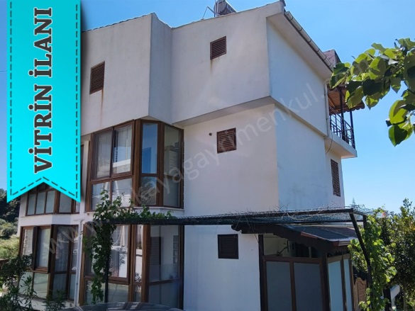 Tavaklı Köyü Ezine Satılık Yazlık |  5+1 Oda | 270M2 8.250.000Tl  Krediye Uygun  Eşyalı  | Dubleks | Klima | 1 Banyo | 5 Yatak Odası Resim-3