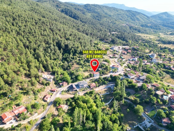 Toluklar Köyü Bayramiç Satılık Müstakil Ev |  3+1 Oda | 948M2 6.600.000Tl | Müstakil | Soba | 1 Banyo | 1 Yatak Odası Resim-2