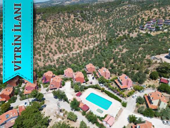 Tavaklı iskelesinde Satılık Yazlık Eşyalı Ve Havuzlu 3+1 Ezine iskelesi Mah-Tavaklı