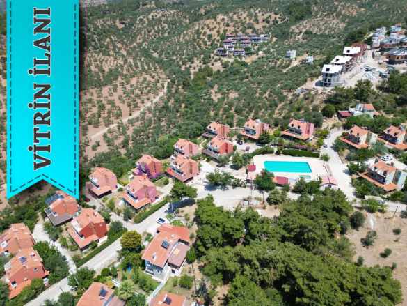 Tavaklı iskelesinde Satılık Yazlık Eşyalı Ve Havuzlu 3+1 Ezine iskelesi Mah-Tavaklı