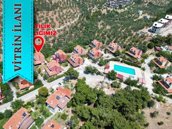 Tavaklı iskelesinde Satılık Yazlık Eşyalı Ve Havuzlu 3+1 Ezine iskelesi Mah-Tavaklı