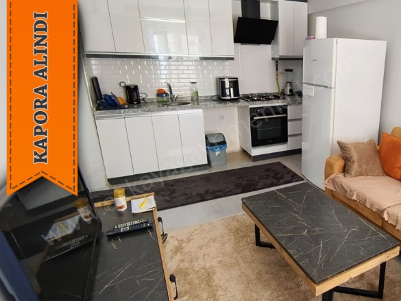 Camikebir Mah. Ezine Satılık Daire |  1+1 Oda | 50M2 2.495.000Tl Eşyalı  | Zemin Kat | Doğalgaz(Kombi) | 1 Banyo | 1 Yatak Odası Resim-3