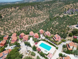 Ezine Tavaklı İskelesi Mah-Tavaklı . Satılık Yazlık 3+1 120 M2 | Dubleks | Klima | 3 Banyo | 3 Yatak Odası