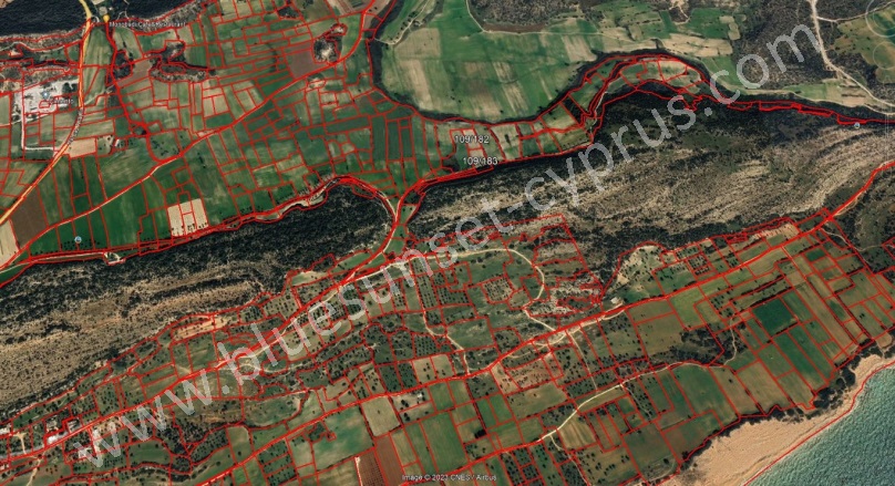 Kumyalı İskele Satılık Tarla |  9039M2 10.000£ Resim-1