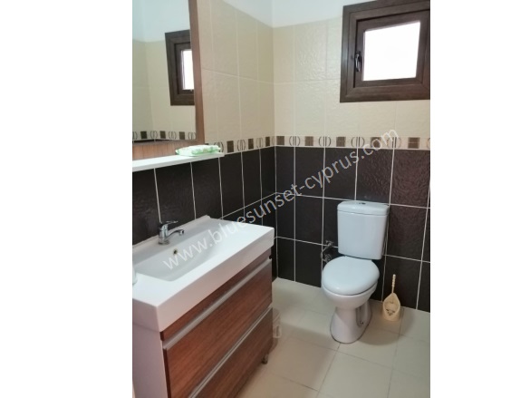 Daü Gazimağusa Kiralık Daire |  3+1 Oda |Yıllık 6.000$ Eşyalı  | 1. Kat | 1 Banyo | 3 Yatak Odası Resim-2