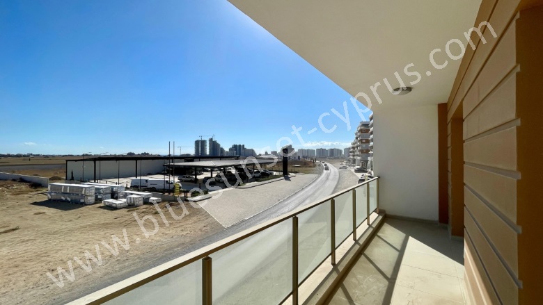 Merkez Gazimağusa Kiralık Daire |  1+1 Oda |Yıllık 500£ Eşyalı  | 1. Kat | Klima | 1 Banyo | 1 Yatak Odası Resim-2