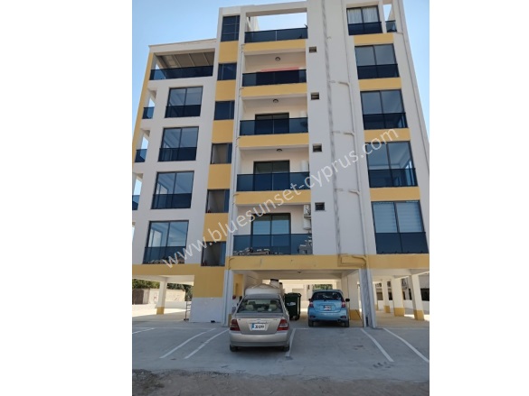 Dumlupınar Gazimağusa Kiralık Daire |  2+1 Oda | 75M2 Yıllık 600£ Eşyalı  | 3. Kat | Klima | 1 Banyo | 2 Yatak Odası Resim-1