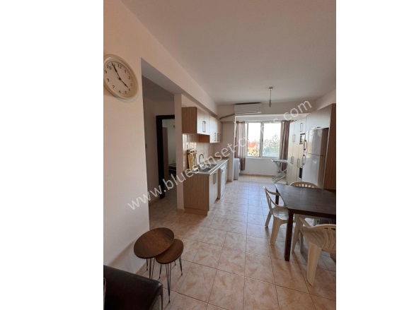 Merkez Yeni Boğaziçi Satılık Daire |  2+1 Oda | 90M2 59.750£  Krediye Uygun  Eşyalı  | 3. Kat | Klima | 1 Banyo | 2 Yatak Odası Resim-2