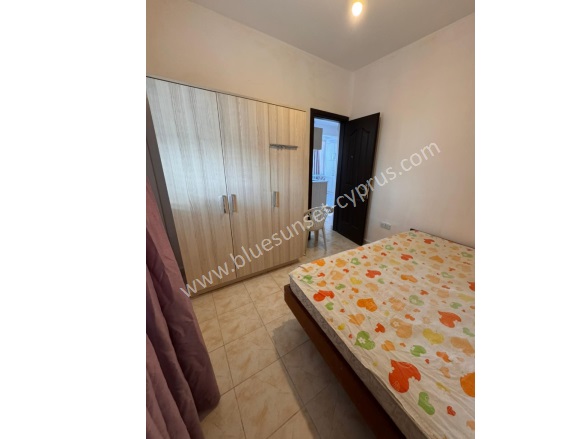 Merkez Yeni Boğaziçi Satılık Daire |  2+1 Oda | 90M2 59.750£  Krediye Uygun  Eşyalı  | 3. Kat | Klima | 1 Banyo | 2 Yatak Odası Resim-4