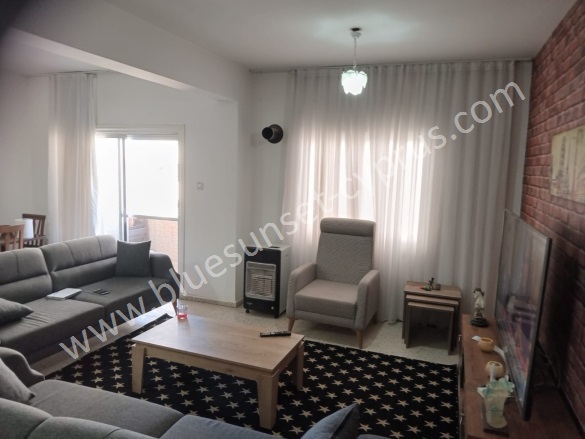 Sakarya  Gazimağusa Satılık Daire |  3+1 Oda | 125M2 70.000£  Krediye Uygun  | 3. Kat | 1 Banyo | 3 Yatak Odası Resim-3