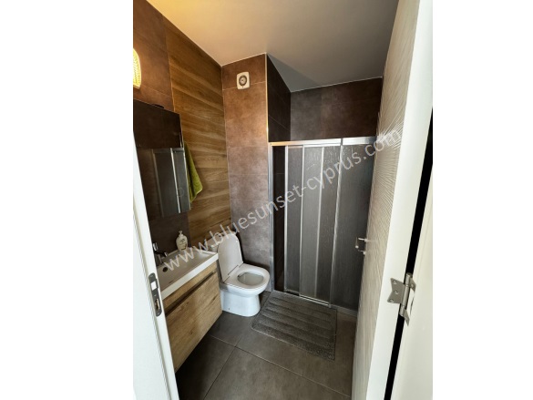 Sakarya  Gazimağusa Satılık Daire |  1+1 Oda | 65M2 70.000£  Krediye Uygun  Eşyalı  | 6. Kat | 1 Banyo | 1 Yatak Odası Resim-5