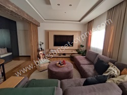 Yeni Boğaziçi Merkez Satılık Daire 3+1 155 M2 | 1. Kat | Klima | 2 Banyo | 3 Yatak Odası