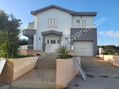 Satılık Villa 4+2 Kktc İskele Boğaztepe