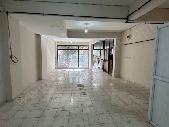 Güneşli Mah. Bağcılar Kiralık Dükkan & Mağaza |  1 Oda | 100M2 Aylık 25.000Tl | Giriş Katı Resim-2