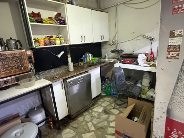 Güneşli Mah. Bağcılar Satılık Dükkan & Mağaza |  1+1 Oda | 200M2 6.595.000Tl | Giriş Katı Resim-5