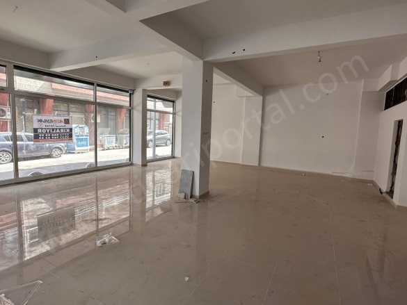 Güneşli Mah. Bağcılar Satılık Dükkan & Mağaza |  1+1 Oda | 170M2 7.950.000Tl | Giriş Katı Resim-5