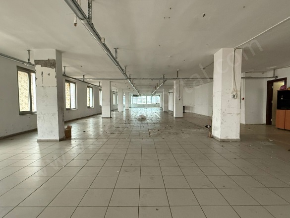 İnönü Mah. Bağcılar Satılık İş Hanı Katı & Ofisi |  6+1 Oda | 620M2 33.750.000Tl  Krediye Uygun  | 5. Kat | Merkezi Isınma | 1 Banyo Resim-2