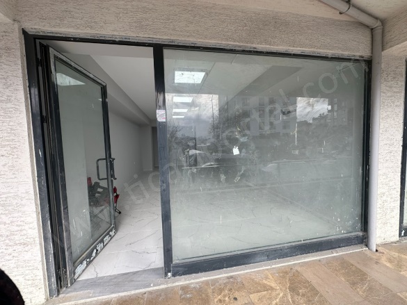 Kirazlı Mah. Bağcılar Kiralık Dükkan & Mağaza |  1 Oda | 40M2 Aylık 40.000Tl  Krediye Uygun  | Giriş Katı Resim-3