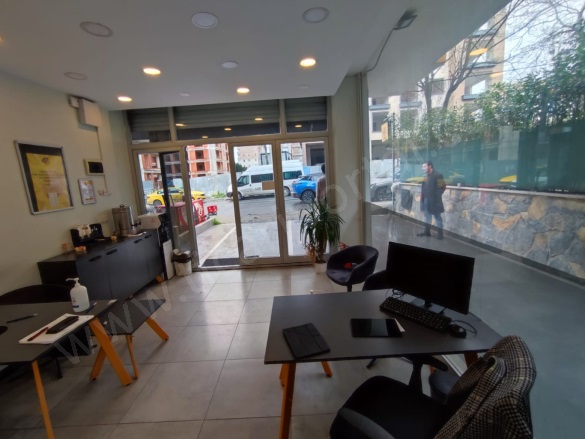 Adnan Kahveci Mah. Beylikdüzü Satılık Dükkan & Mağaza |  1+2 Oda | 80M2 7.100.000Tl  Krediye Uygun  | Giriş Katı Resim-3