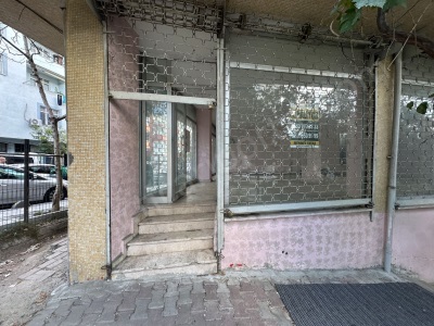 Bağcılar Demirkapı Mahallesi Cadde Üzerinde Kiralık Dükkan & Mağaza 1 Mah