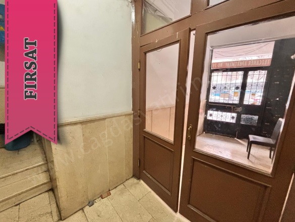 Fidanlık Mah. Çankaya Kiralık Ofis / Büro |  3+1 Oda | 130M2 Aylık 30.000Tl  Krediye Uygun  | 5. Kat | Doğalgaz(Kombi) | 1 Banyo Resim-3