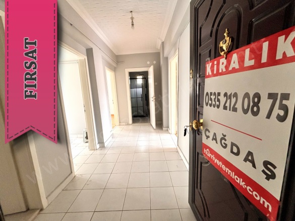 Arka Topraklık Mah. Çankaya Kiralık Daire |  3 Oda | 120M2 Aylık 25.000Tl  Krediye Uygun  | 3. Kat | Doğalgaz(Kombi) Resim-3