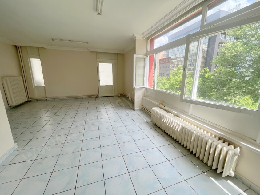 ÇAĞDAŞ TAN KIZILAY İZMİR CAD. ÖN CEPHE KİRALIK 3+1 İŞYERİ