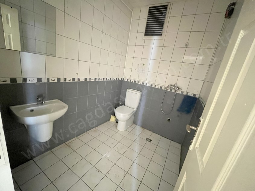 ÇAĞDAŞ TAN KIZILAY İZMİR CAD. ÖN CEPHE KİRALIK 3+1 İŞYERİ