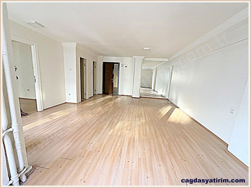 ÇAĞDAŞ  TAN KIZILAY, MİTHATPAŞA CAD. ÜZERİ ÖN CEPHE SATILIK 1+1 İŞYERİ