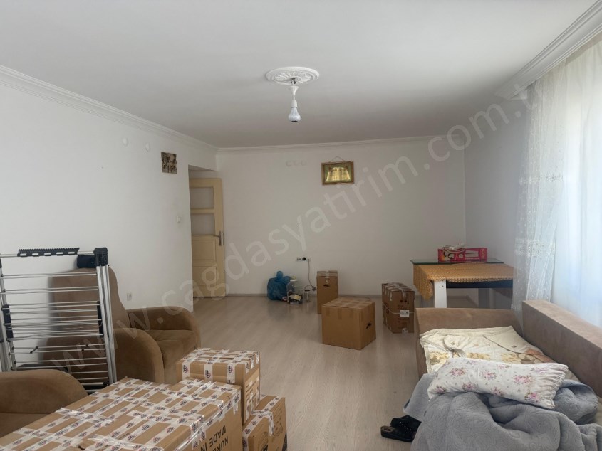 ÇAĞDAŞ TAN SATILIK GENÇ BİNA DA 3+1 DAİRE