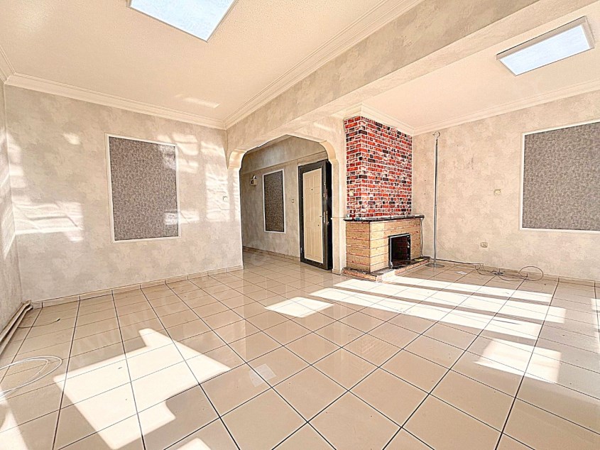 ÇAĞDAŞ TAN KIZILAY MİTHATPAŞA DA KİRALIK ÖN CEPHE 3+1 OFİS